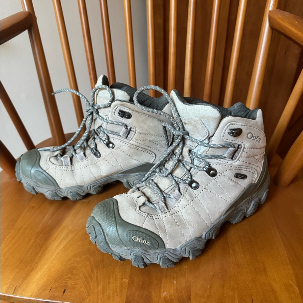 Oboz® Women's 8 REG Bridger Mid B-Dry™ Waterproof Hiking Boots in Frost Gray
